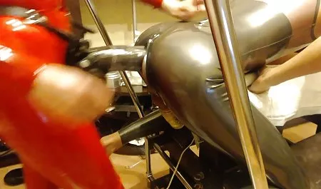 Bigtitted摩洛伊斯兰解放阵线凯伦费舍尔三人组合