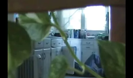 放荡的办公室宝贝屁股性交她的老板