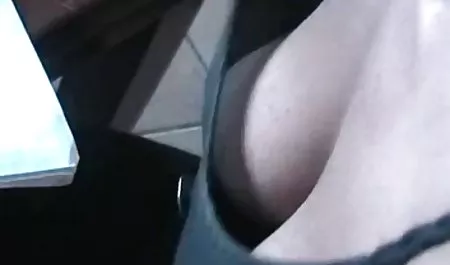 LECHE 69角质布鲁内特Anissa Kate比以往更热